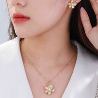304 Stainless Steel 14K Gold Plated IG Style Elegant Lady Plating Inlay Flower Artificial Pearls Earrings Necklace Jewelry Set main image 3