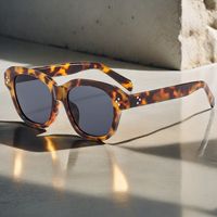 Retro Sweet Solid Color Leopard Ac Square Full Frame Women's Sunglasses main image 1