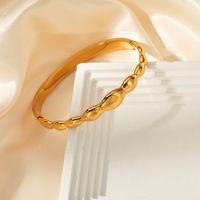 304 Stainless Steel Gold Plated Casual Simple Style Commute Waves Solid Color Bangle main image 3