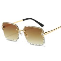 IG Style Gradient Color Diamond Women's Sunglasses sku image 2