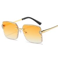 IG Style Gradient Color Diamond Women's Sunglasses sku image 3