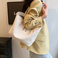 Women's Large Pu Leather Solid Color Bow Knot Vintage Style Classic Style Zipper Tote Bag main image 3