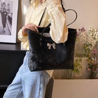 Women's Large Pu Leather Solid Color Bow Knot Vintage Style Classic Style Zipper Tote Bag main image 6