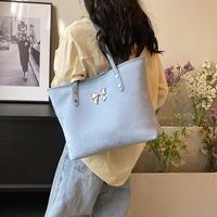 Femmes Grande Faux Cuir Couleur Unie Noeud D'Arc Style Vintage Style Classique Fermeture Éclair Sac À Main main image 1