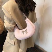 Femmes Moyen Faux Cuir Couleur Unie Noeud D'Arc Style Classique Vêtement De Rue Fermeture Éclair Sac Sous Les Bras sku image 3