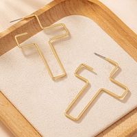 1 Pair Exaggerated Simple Style Cross Hollow Out Iron Ear Studs main image 4
