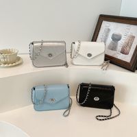 Women's Medium Pu Leather Solid Color Vintage Style Classic Style Flip Cover Crossbody Bag main image 1