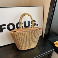 Femmes Grande Paille Couleur Unie Vacances Style Classique Seau Fermeture Éclair Sac De Paille main image 3