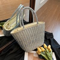 Women's Large Straw Solid Color Vacation Classic Style Bucket Zipper Straw Bag sku image 2