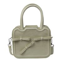 Women's Medium Pu Leather Solid Color Basic Classic Style Sewing Thread Zipper Crossbody Bag sku image 3