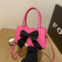 Women's Medium Pu Leather Solid Color Bow Knot Classic Style Streetwear Zipper Crossbody Bag main image 3