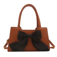 Women's Medium Pu Leather Solid Color Bow Knot Classic Style Streetwear Zipper Crossbody Bag sku image 2