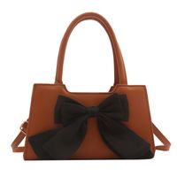 Femmes Moyen Faux Cuir Couleur Unie Noeud D'Arc Style Classique Vêtement De Rue Fermeture Éclair Sac Bandoulière sku image 2