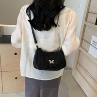 Women's Medium Pu Leather Solid Color Butterfly Classic Style Streetwear Zipper Underarm Bag main image 7
