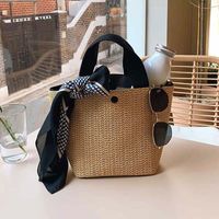 Women's Medium Straw Solid Color Vacation Beach Weave Bucket Magnetic Buckle Straw Bag main image 4