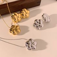 304 Stainless Steel 14K Gold Plated White Gold Plated Gold Plated Casual Sweet Flower Earrings Necklace main image 6