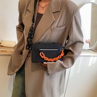 Women's Medium Pu Leather Solid Color Streetwear Lock Clasp Box Bag main image 7
