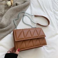 Women's Medium Pu Leather Solid Color Lingge Vintage Style Classic Style Lock Clasp Crossbody Bag Square Bag sku image 3