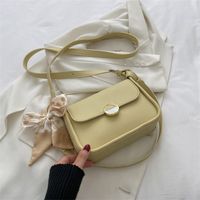 Women's Medium Pu Leather Solid Color Vintage Style Classic Style Lock Clasp Underarm Bag sku image 3