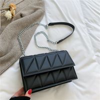 Women's Medium Pu Leather Solid Color Lingge Vintage Style Classic Style Lock Clasp Crossbody Bag Square Bag sku image 1