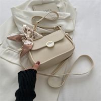 Women's Medium Pu Leather Solid Color Vintage Style Classic Style Lock Clasp Underarm Bag sku image 2