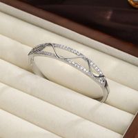 Simple Style Shiny Heart Shape Butterfly Alloy Hollow Out Inlay Zircon Women's Bangle main image 5