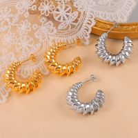 1 Pair Elegant French Style Simple Style C Shape Titanium Steel 18K Gold Plated Ear Studs main image 8
