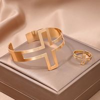 Basic Modern Style Classic Style Geometric Cross Solid Color Alloy Hollow Out Women's Rings Bracelets main image 4