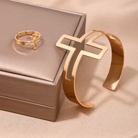 Basic Modern Style Classic Style Geometric Cross Solid Color Alloy Hollow Out Women's Rings Bracelets main image 6