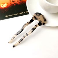 Women's Simple Style Classic Style U Shape Acetic Acid Sheets Printing Hair Clip sku image 2