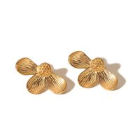 1 Pair Simple Style Classic Style Flower Plating 304 Stainless Steel 18K Gold Plated Ear Studs main image 4