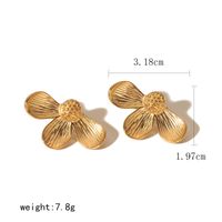 1 Paire Style Simple Style Classique Fleur Placage Acier Inoxydable 304 Plaqué Or 18K Boucles D'Oreilles main image 2