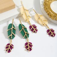 1 Pair Simple Style Classic Style Leaves Inlay Synthetic Resin Alloy Resin Drop Earrings main image 3