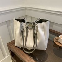 Femmes Grande Faux Cuir Couleur Unie De Base Style Classique Fermeture Éclair Sac À Main main image 5