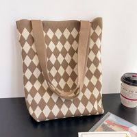 Women's Medium Knit Lingge Vintage Style Open Tote Bag sku image 2