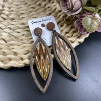 1 Pair Bohemian Simple Style Leaf Stoving Varnish Hollow Out Wood Drop Earrings main image 3