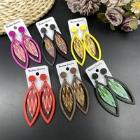 1 Pair Bohemian Simple Style Leaf Stoving Varnish Hollow Out Wood Drop Earrings main image 1