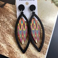 1 Pair Bohemian Simple Style Leaf Stoving Varnish Hollow Out Wood Drop Earrings main image 5
