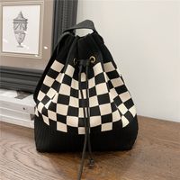 Women's Medium Knit Geometric Vintage Style Classic Style String Tote Bag sku image 4