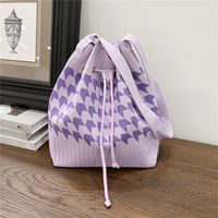 Women's Medium Knit Geometric Vintage Style Classic Style String Tote Bag sku image 10