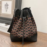Women's Medium Knit Geometric Vintage Style Classic Style String Tote Bag sku image 21