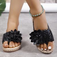 Women's Casual Vacation Solid Color Round Toe Beach Sandals main image 3
