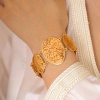 Großhandel Elegant Braut Klassischer Stil Geometrisch Einfarbig Kupfer 18 Karat Vergoldet Armbänder sku image 1