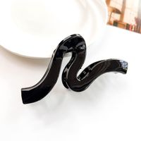 Women's IG Style Simple Style Moon Waves Solid Color Plastic Hollow Out Hair Claws sku image 3