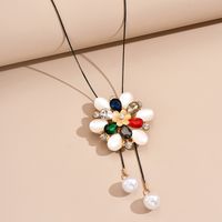 Wholesale Jewelry Sweet Shiny Flower Alloy Rhinestones Pearl Plating Inlay Sweater Chain Long Necklace main image 7