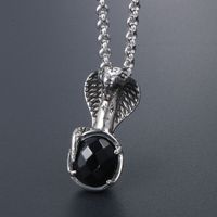 A Non-Fading Jewelry Personality Black And White Cobra Pendant Stainless Steel Men's Necklace Jewelry main image 5
