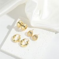1 Paar Vintage-Stil Einfacher Stil Einfarbig Überzug Kupfer Vergoldet Ohrringe main image 1