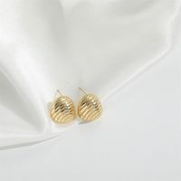 1 Paar Vintage-Stil Einfacher Stil Einfarbig Überzug Kupfer Vergoldet Ohrringe sku image 1