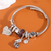 Élégant Dame Sucré Forme De Cœur Sirène Alliage Incruster Strass Femmes Bracelet main image 4