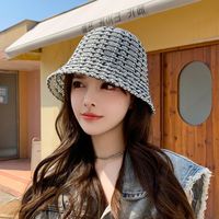 Women's Elegant Lady Simple Style Solid Color Wide Eaves Bucket Hat main image 2